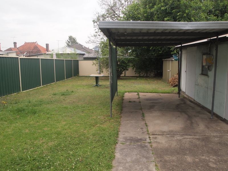 25 Daniel Street, Granville NSW 2142