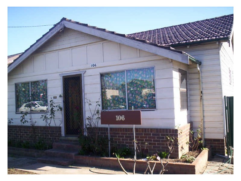 106 Woodville Road, Granville NSW 2142