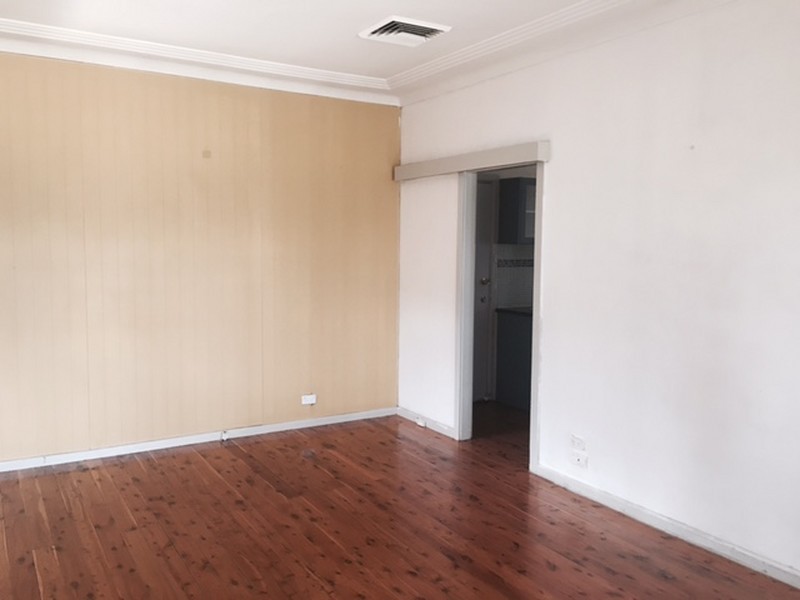 31 Karani Avenue, Guildford NSW 2161