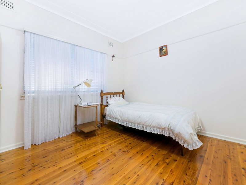 23 Carrington Street, Granville NSW 2142