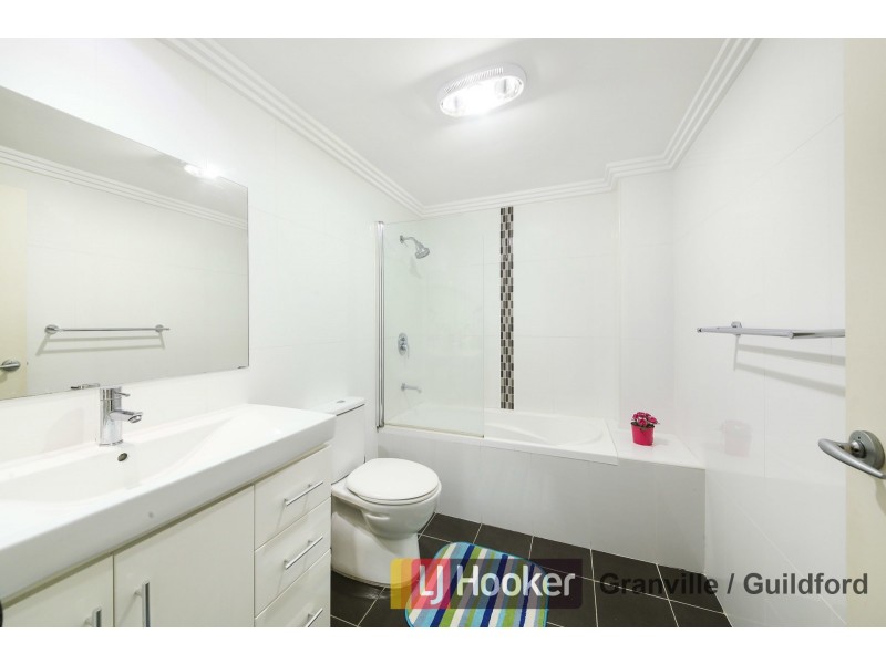 2/2 Mountford Avenue, Guildford NSW 2161