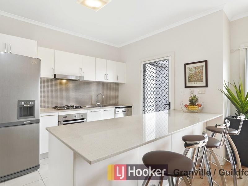 4/2 Talbot Road, Guildford NSW 2161