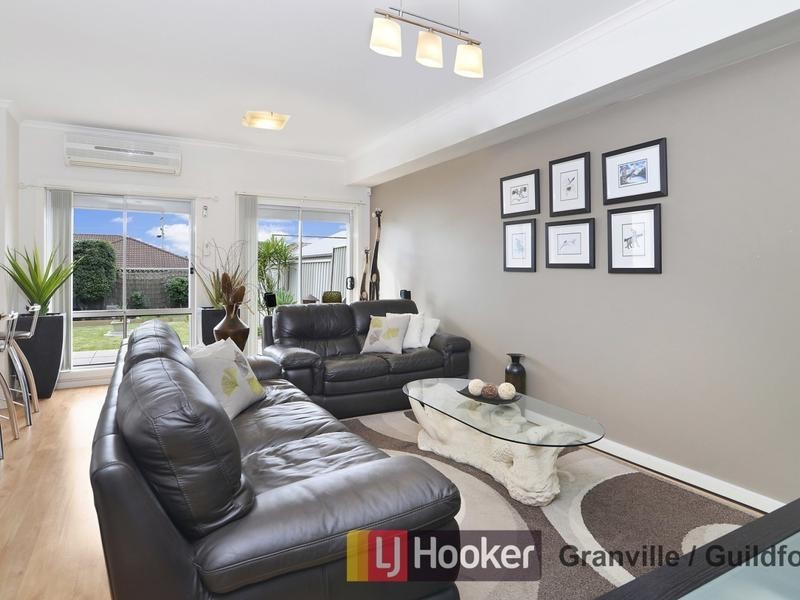 4/2 Talbot Road, Guildford NSW 2161