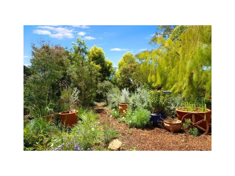 27 Woodstock Street, Guildford NSW 2161