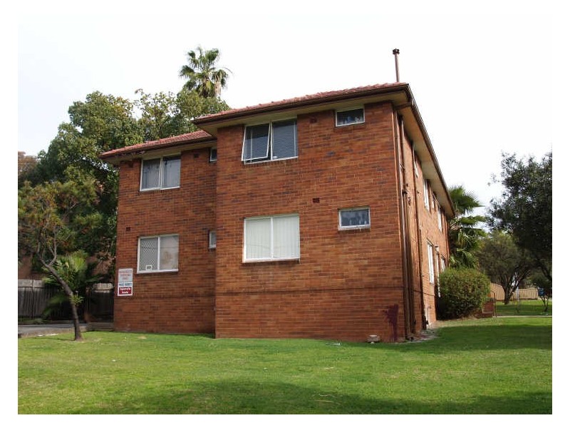 1/137 Military Road, Guildford NSW 2161
