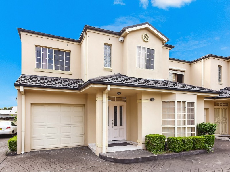 6/24b Highland Street, Guildford NSW 2161