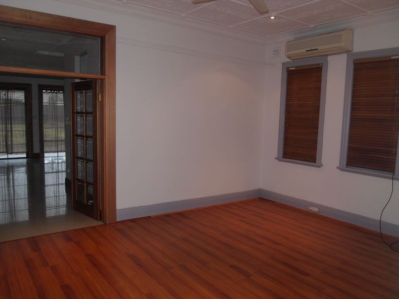 12 Archibald Street, Granville NSW 2142