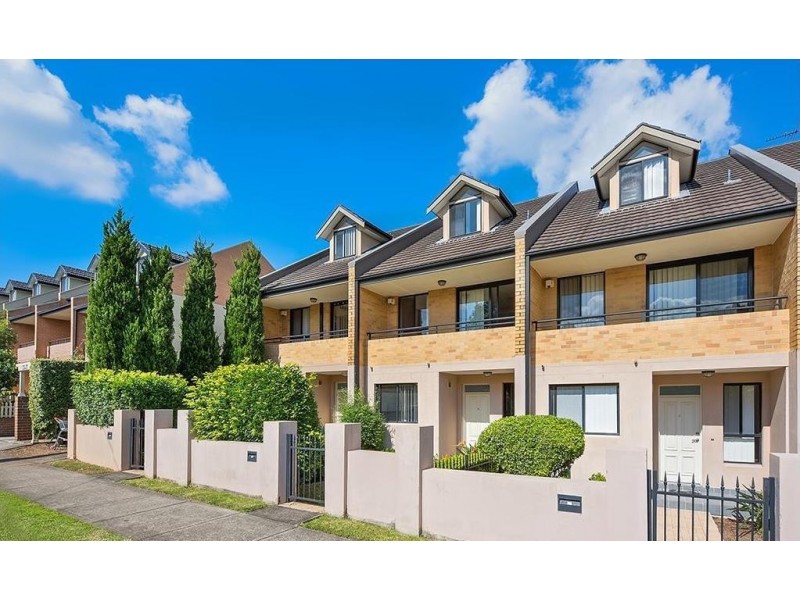 2/17 Belmore Street, North Parramatta NSW 2151