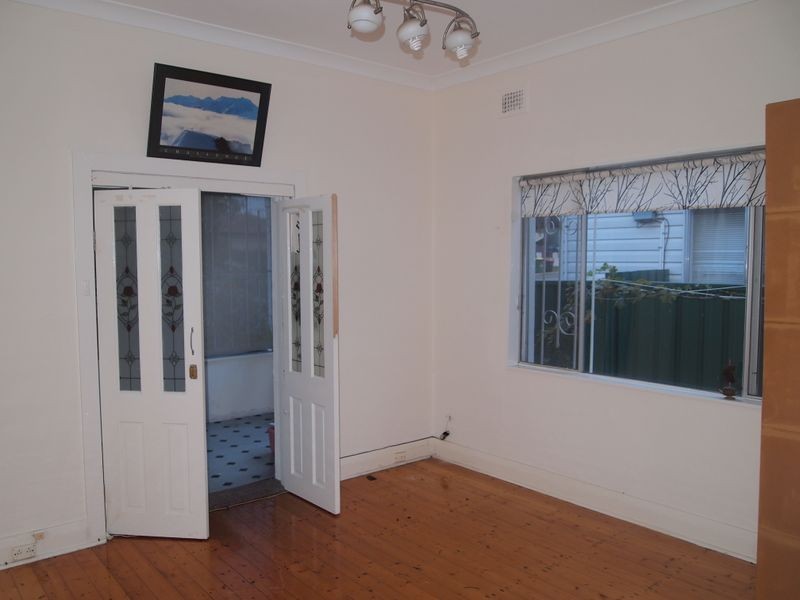 39 Boronia Street, Granville NSW 2142