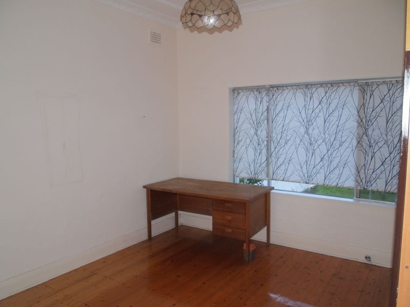 39 Boronia Street, Granville NSW 2142