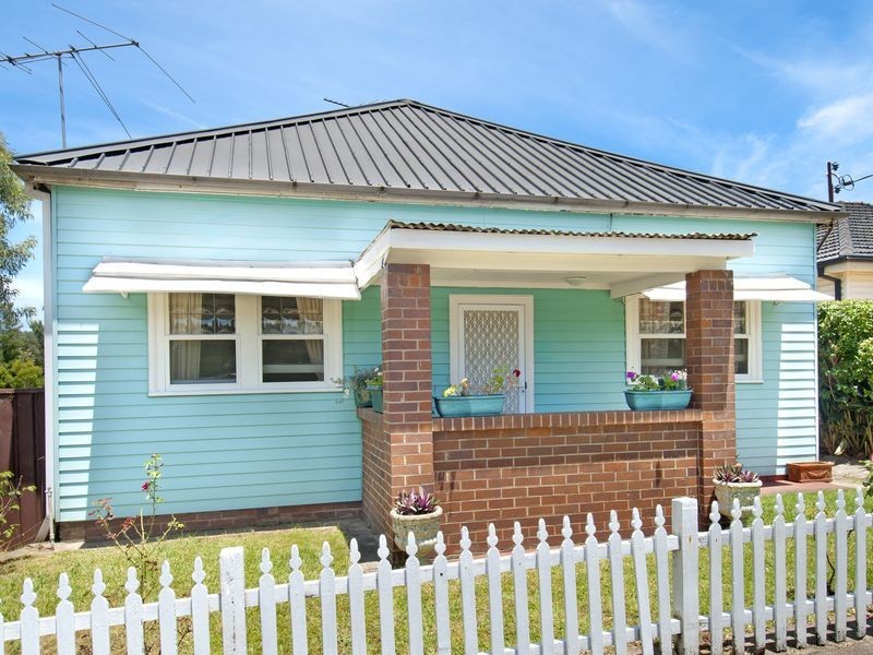 2 Fourth Street, Granville NSW 2142