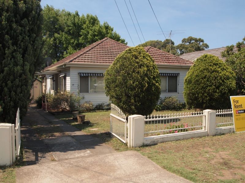 39 Cleone Street, Guildford NSW 2161