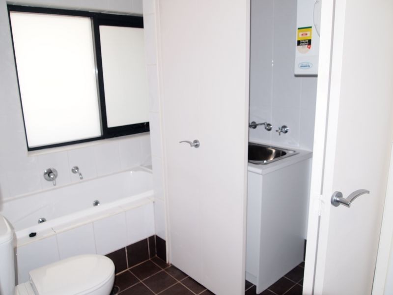 613/31-37 Hassall Street, Parramatta NSW 2150