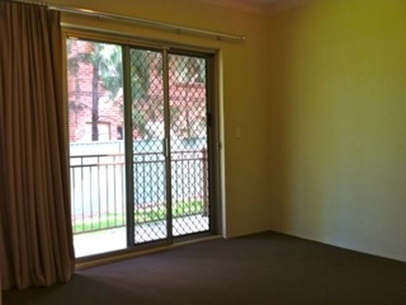 7/7-11 Tiara Place, Granville NSW 2142