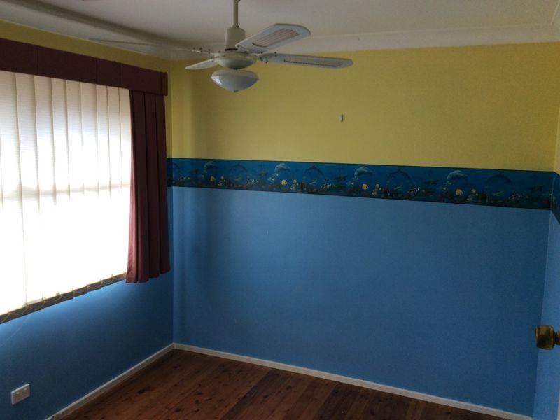 6 Jacaranda Drive, Georges Hall NSW 2198