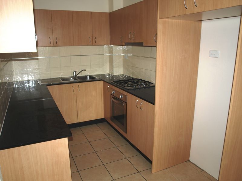 2/43-49 Bowden Street, Harris Park NSW 2150