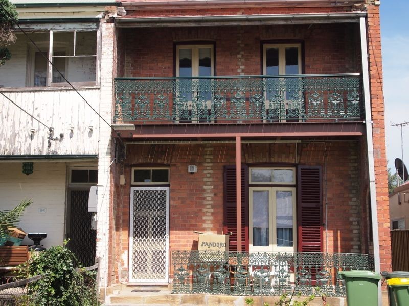 52 The Avenue, Granville NSW 2142