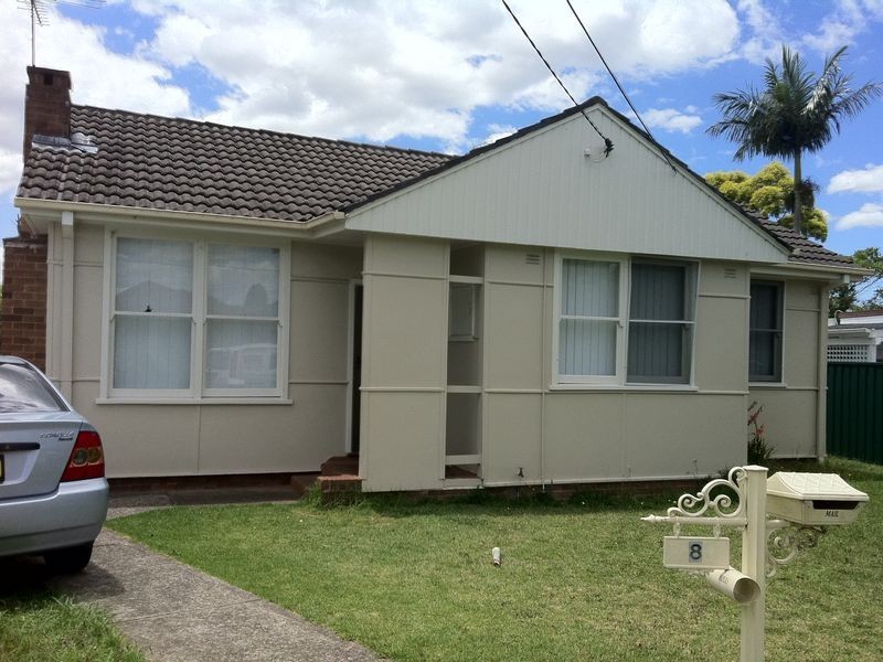 8 Laverack Crescent, Granville NSW 2142