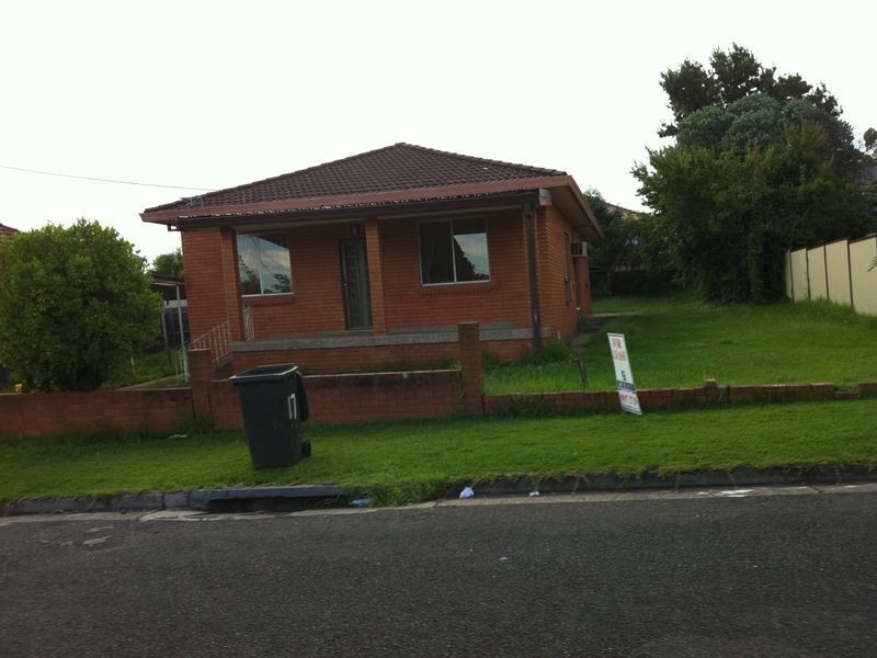 17 Cardigan Street, Guildford NSW 2161