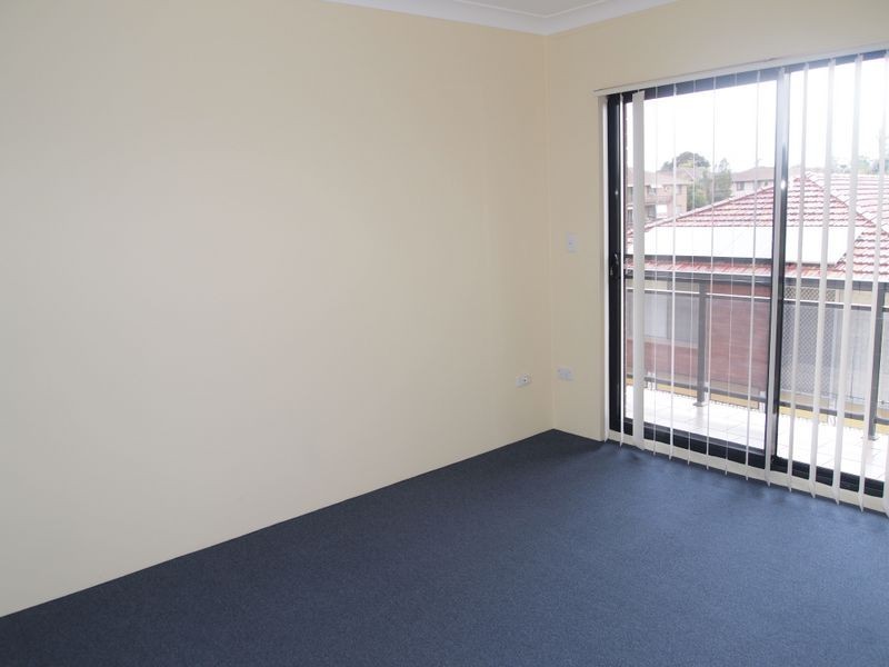 7/22 Blaxcell Street, Granville NSW 2142