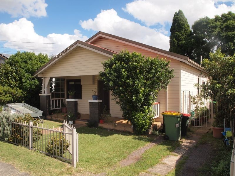 162 Blaxcell Street, Granville NSW 2142