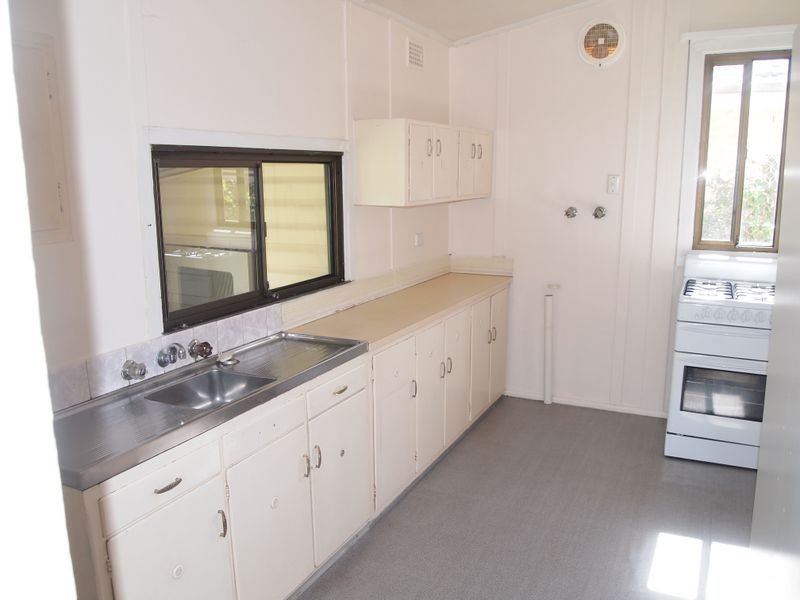 162 Blaxcell Street, Granville NSW 2142