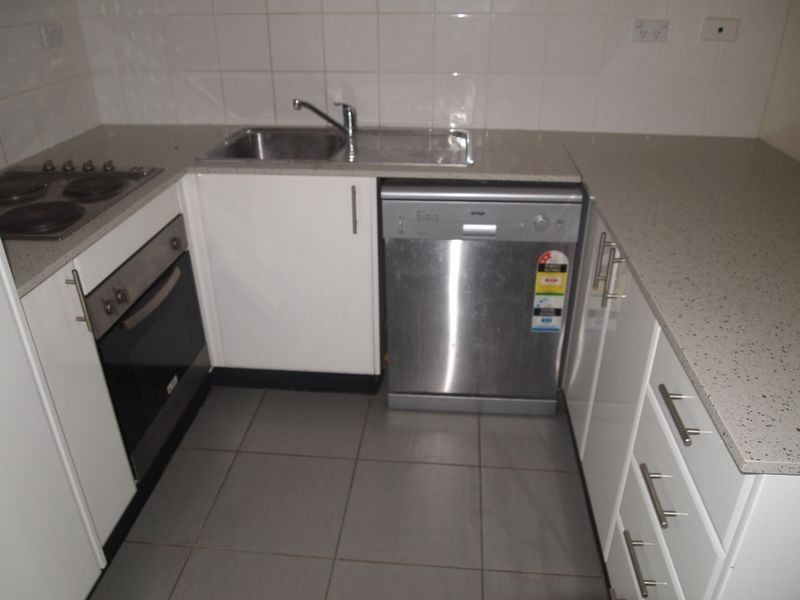 9/57-61 Penelope Lucas Lane, Rosehill NSW 2142