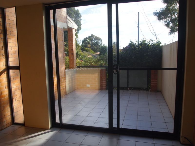 9/57-61 Penelope Lucas Lane, Rosehill NSW 2142