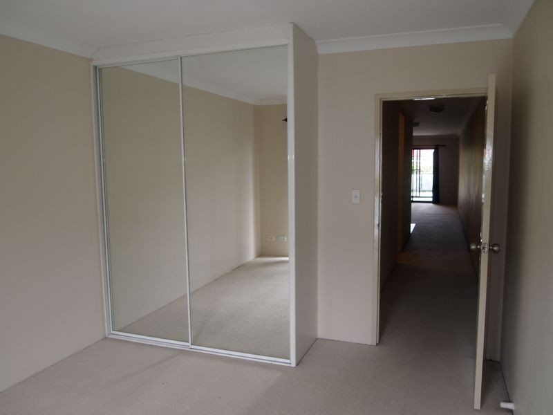 9/57-61 Penelope Lucas Lane, Rosehill NSW 2142