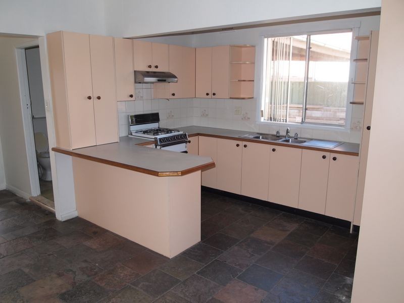 17 Mountford Avenue, Guildford NSW 2161