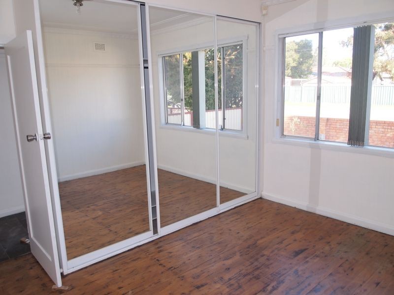 17 Mountford Avenue, Guildford NSW 2161