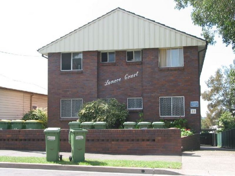 4/11 Lumley Street, Granville NSW 2142