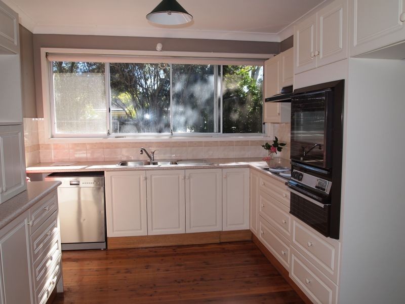 2 George Parade, Baulkham Hills NSW 2153