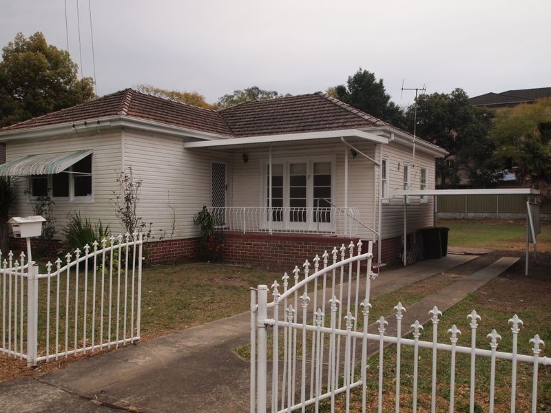 7 Birmingham Street, Merrylands NSW 2160