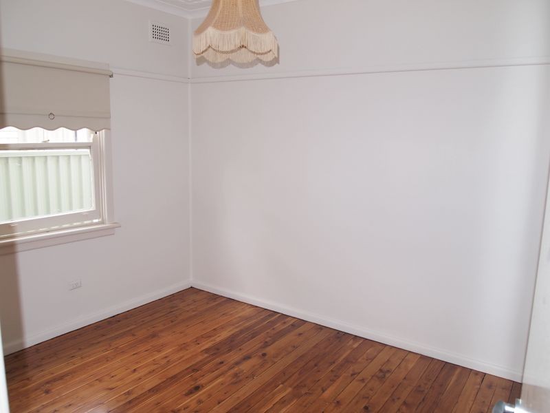 7 Birmingham Street, Merrylands NSW 2160