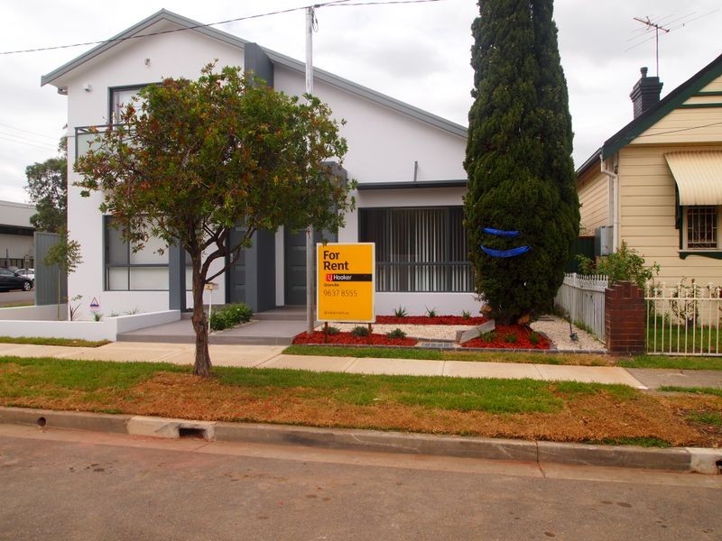 4 First Street, Granville NSW 2142