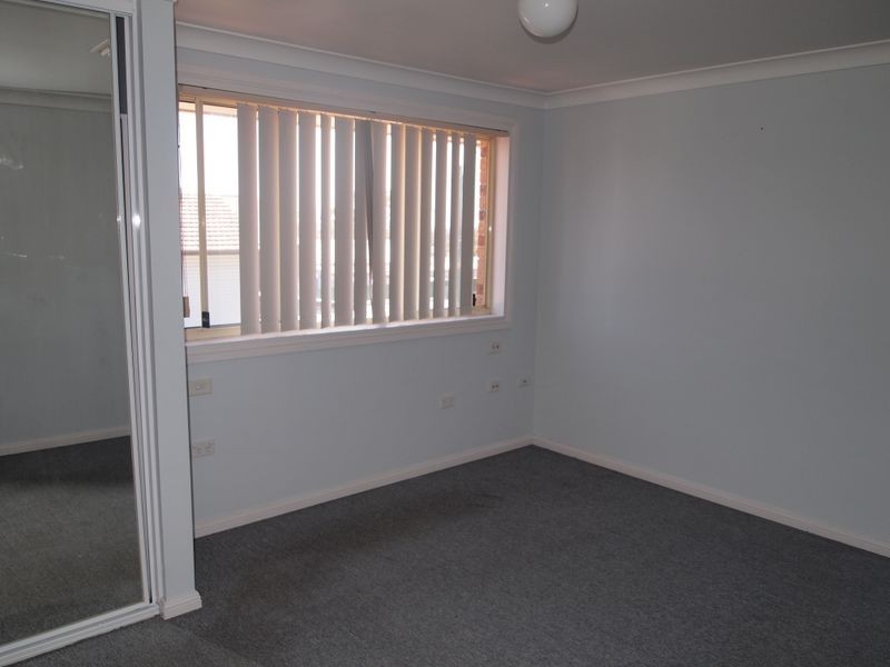 2/442 Blaxcell Street, Granville NSW 2142