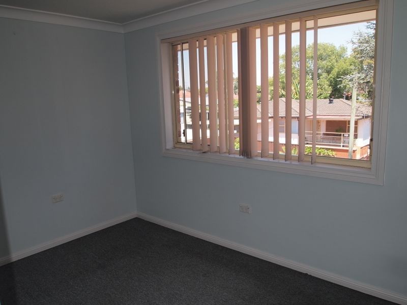 2/442 Blaxcell Street, Granville NSW 2142