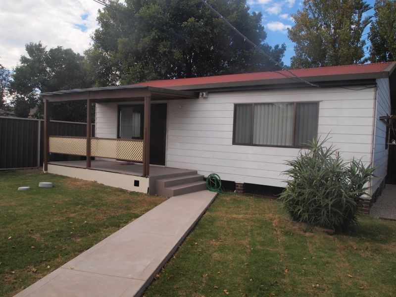 141b Excelsior Street, Merrylands NSW 2160