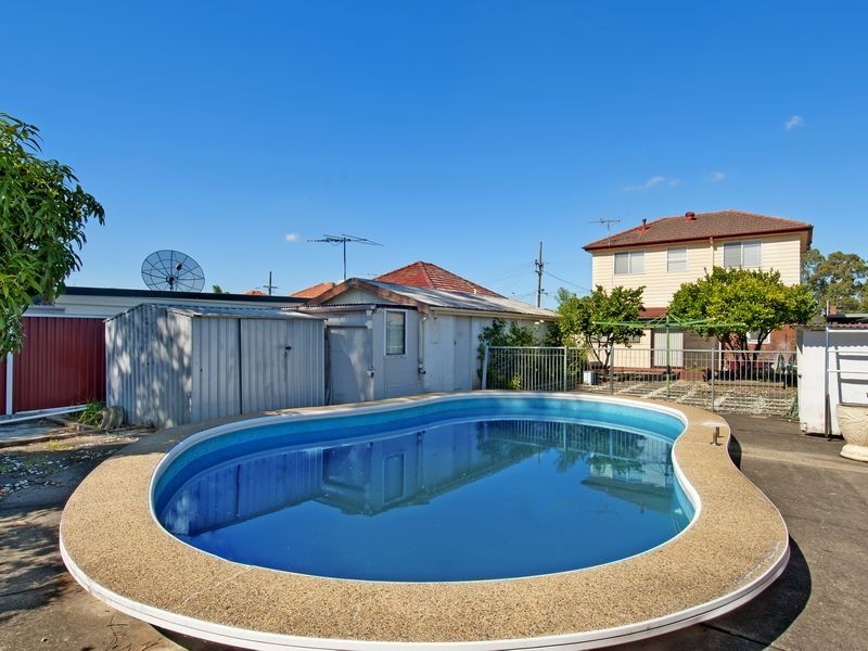9 Banksia Street, Granville NSW 2142