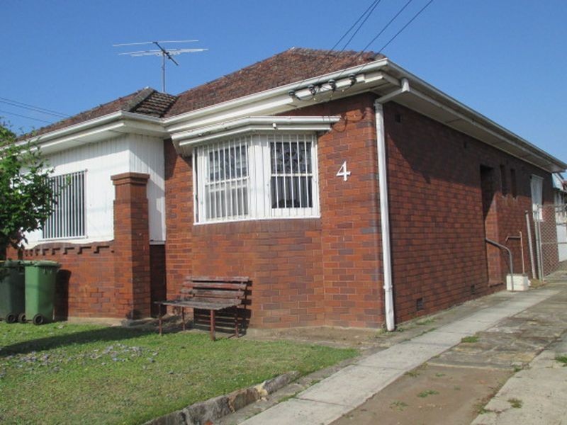 4 Enid Avenue, Granville NSW 2142
