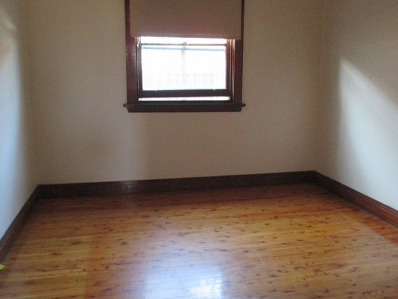 4 Enid Avenue, Granville NSW 2142