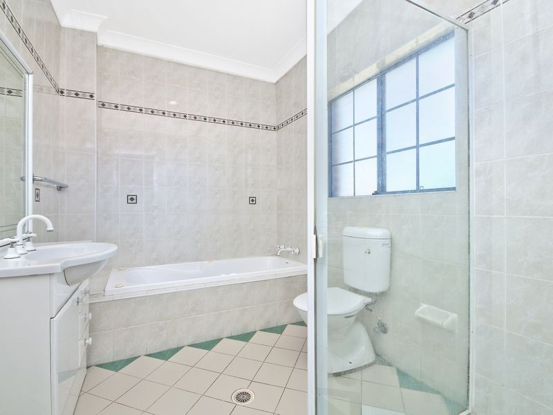 6/126-128 John Street, Merrylands NSW 2160