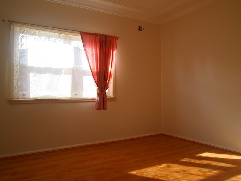 31 Banksia Street, Granville NSW 2142