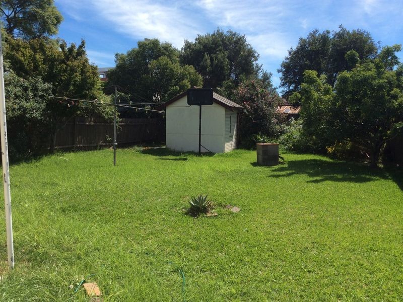 31 Banksia Street, Granville NSW 2142