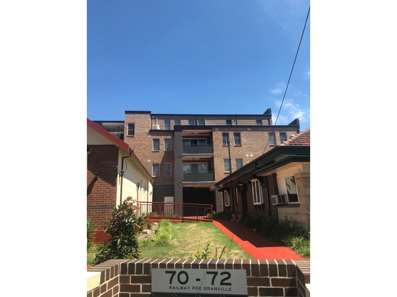 4/70-72 Railway Parade, Granville NSW 2142