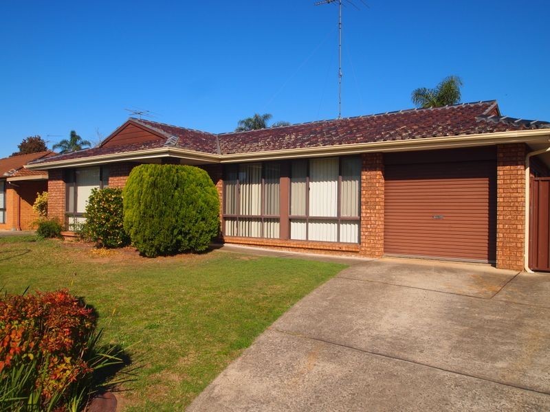 62 Solander Drive, St Clair NSW 2759