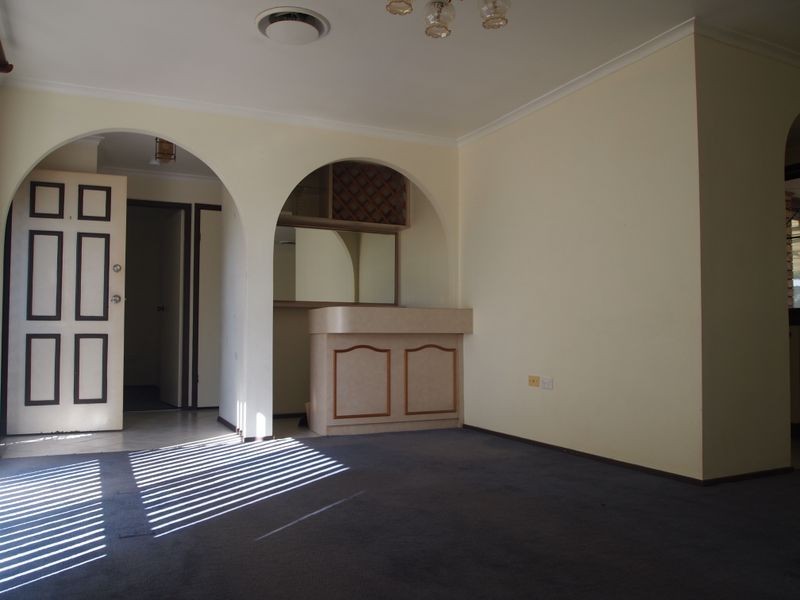 62 Solander Drive, St Clair NSW 2759