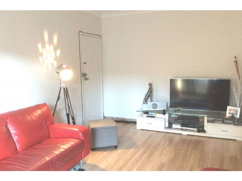 8/132-134 Railway Street, Granville NSW 2142