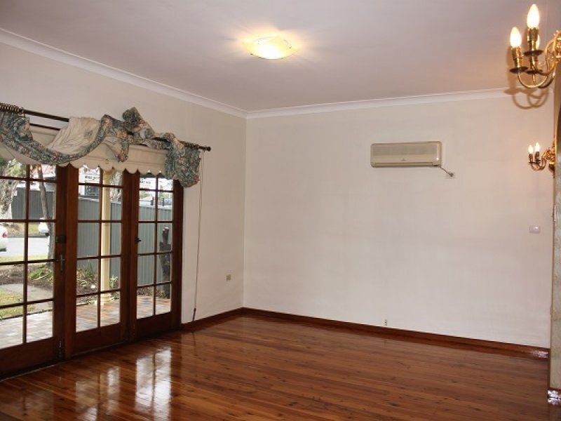 35 Park Street, Merrylands NSW 2160